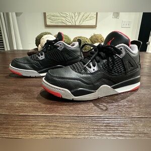 Kids Jordan 4